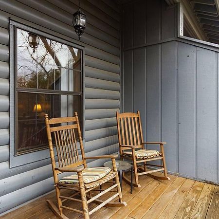 3 Bedroom Log Cabin Condo Close To Everything! Branson Exterior photo