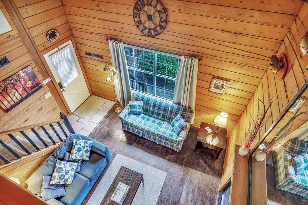 3 Bedroom Log Cabin Condo Close To Everything! Branson Exterior photo
